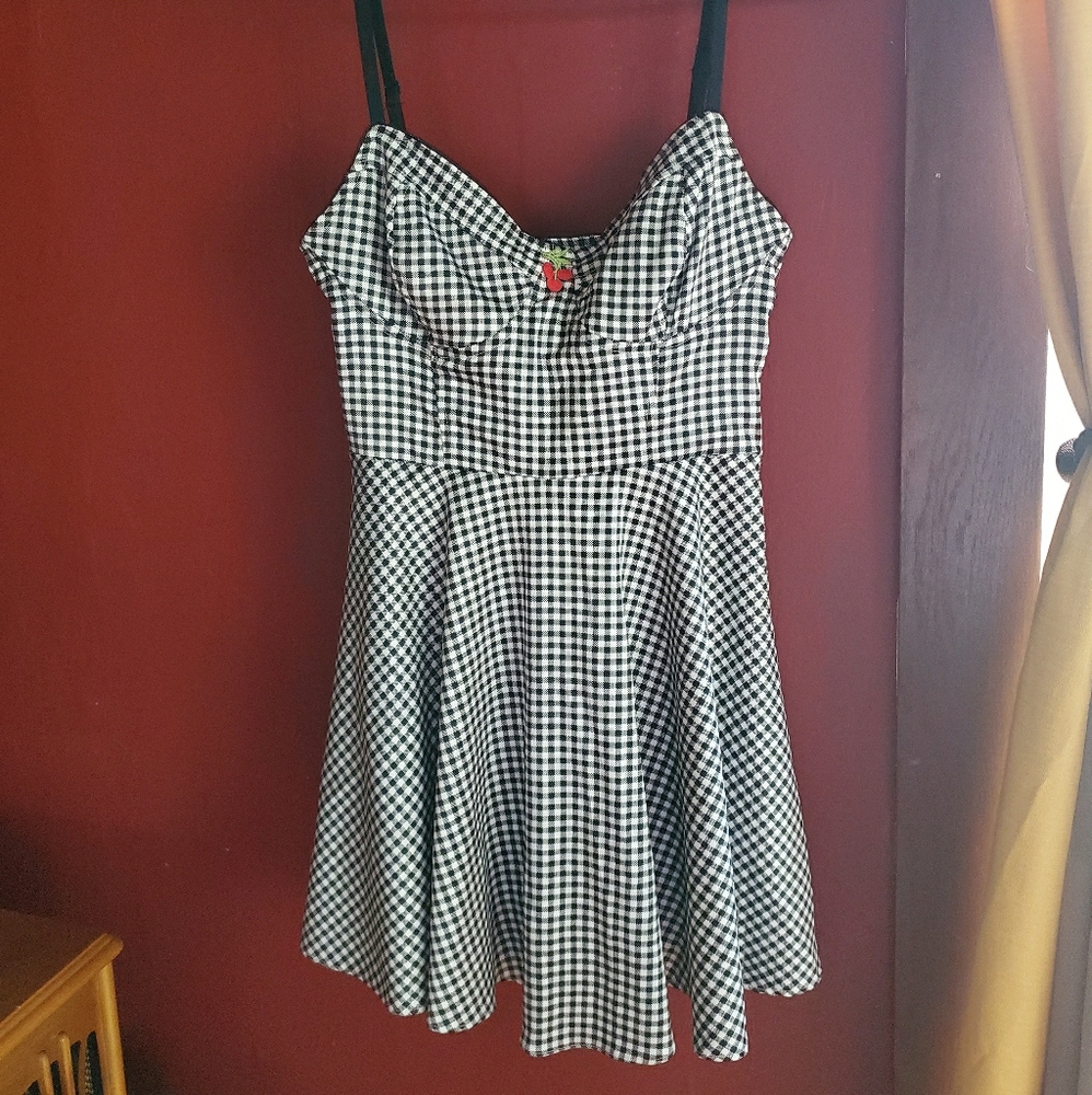 SUPER Cute summer dress